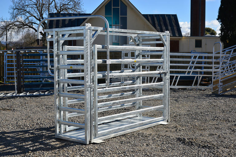 Cattle Weigh Crate Taylor Made Gates